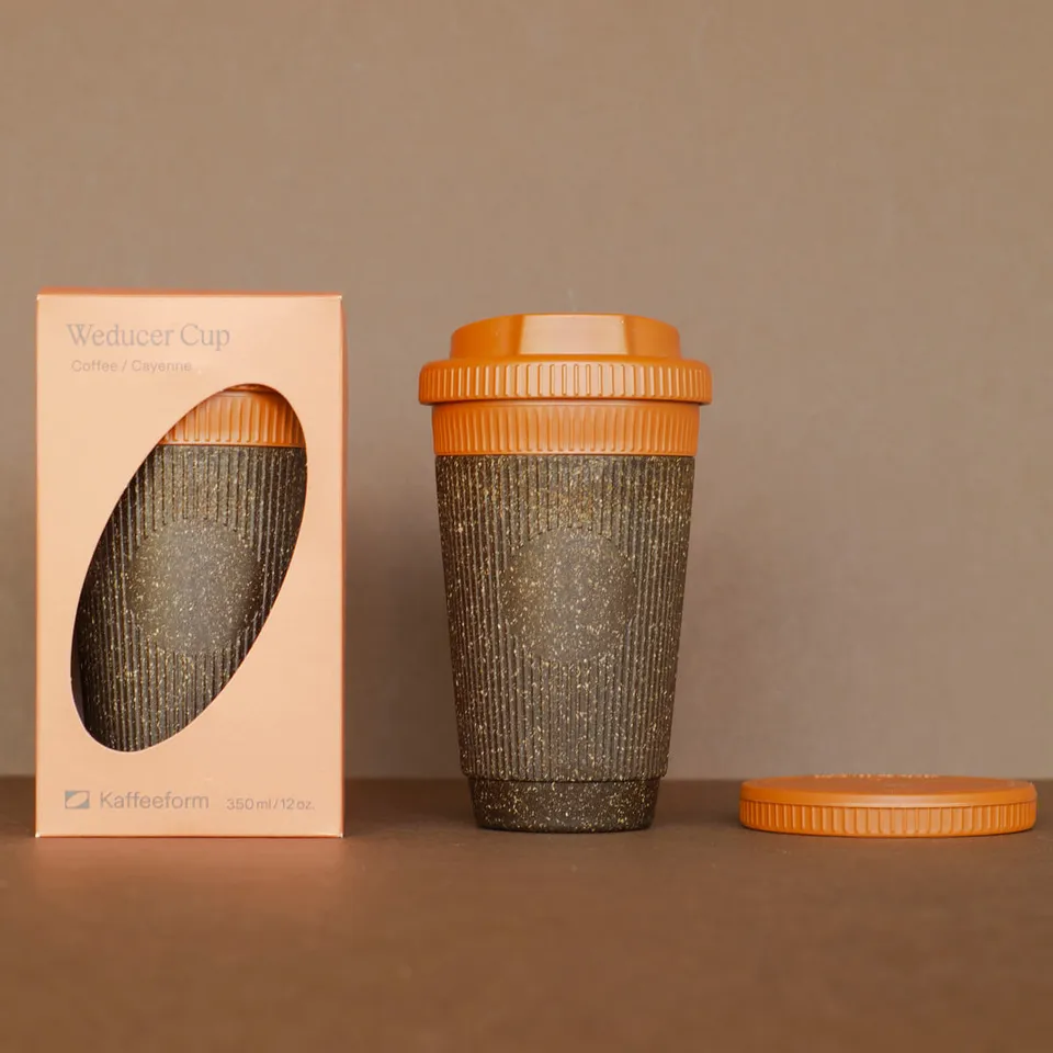 io-nova-kaffeeform-weducer-cup-refined-to-go-becher-350-ml-cayenne image 1