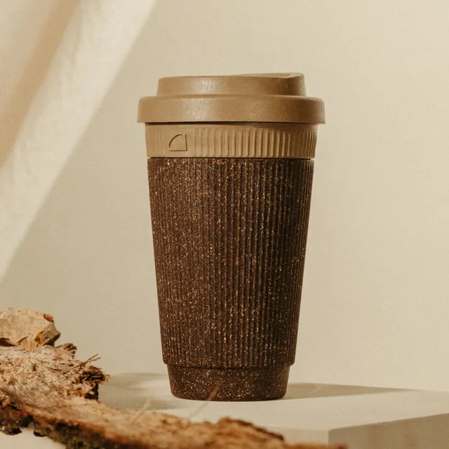 io-nova-kaffeeform-weducer-cup-refined-350-ml-to-go-becher-in-cardamom image 1